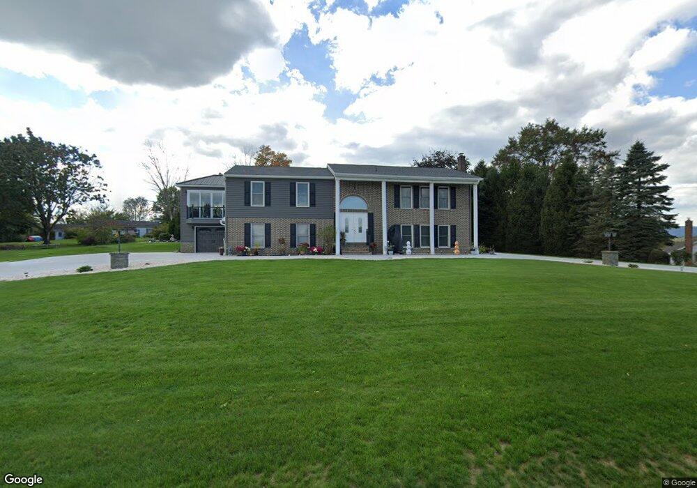 723 Campbell Dr, Newport, PA 17074 - photo 1