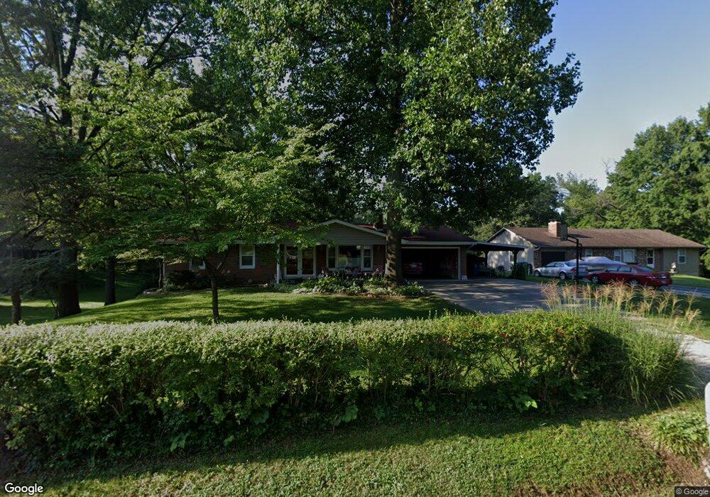 315 Bauer Ln, Maryville, IL 62062 - photo 1