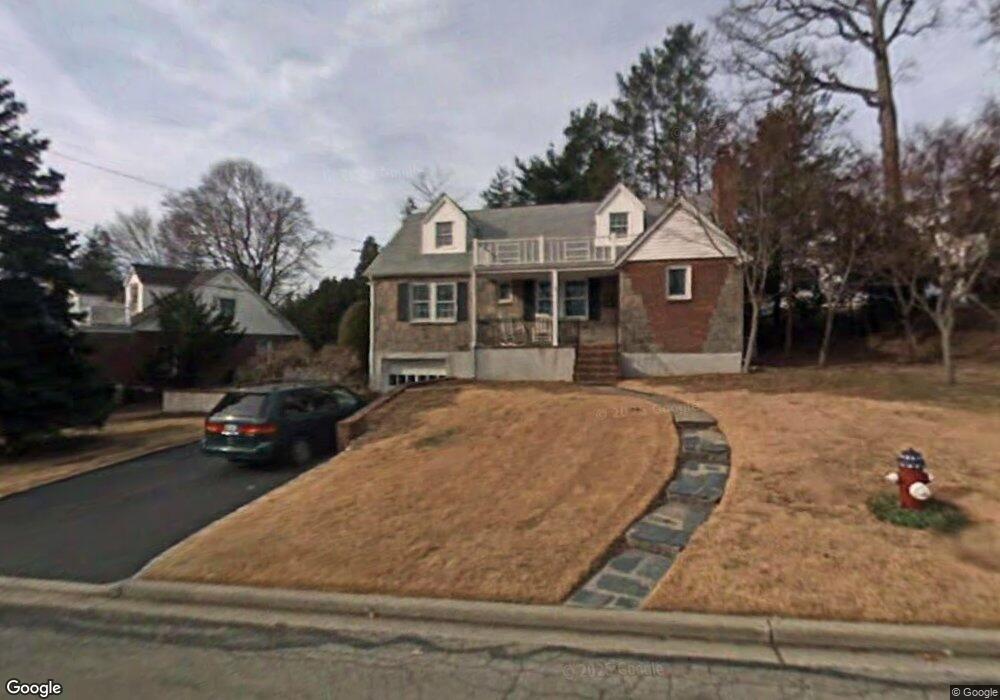 28 Plymouth Dr S, Glen Head, NY 11545 - photo 1