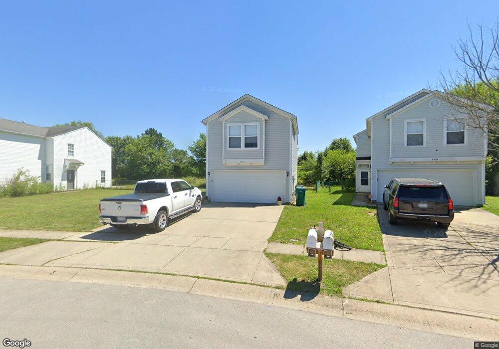 5951 Redcliff Ln S, Plainfield, IN 46168 - photo 1