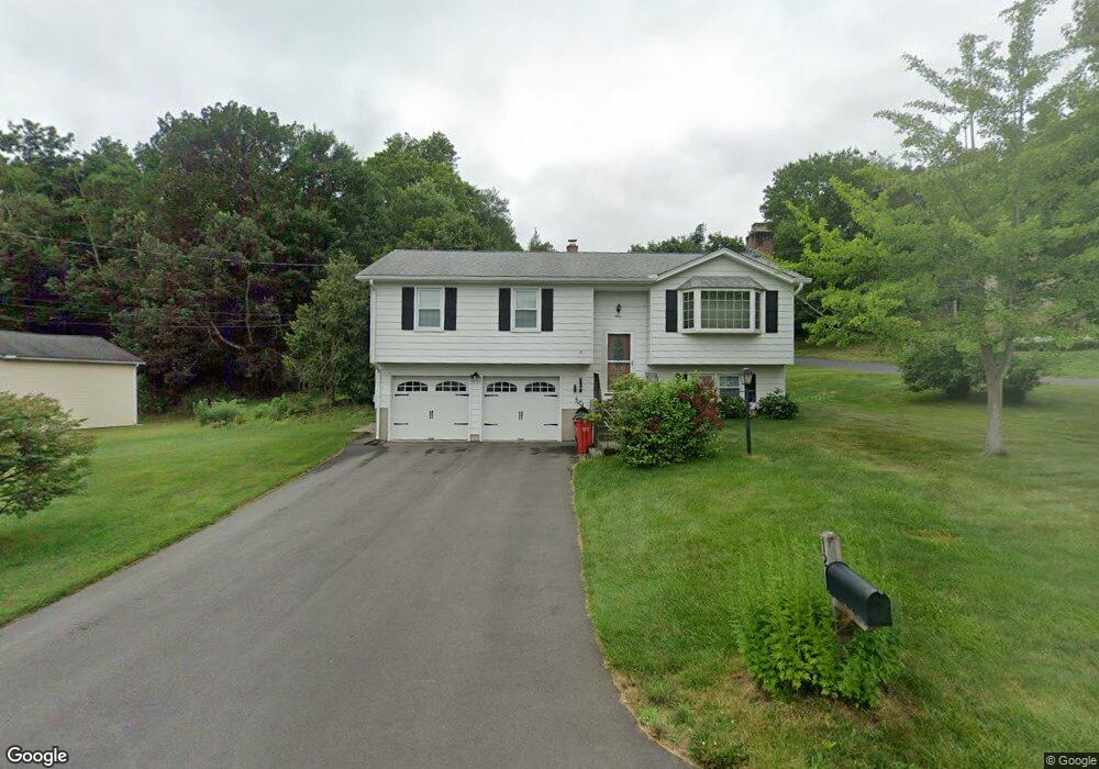 12 Scanlon Ct, Meriden, CT 06450 - photo 1