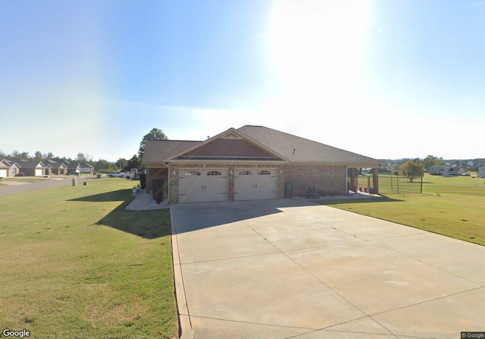 592 Andrew Dr, Weaver, AL 36277 - photo 1