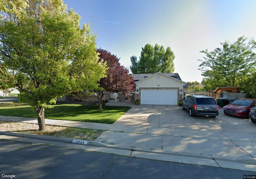 5028 Woodburne Rd, West Jordan, UT 84081 - photo 1
