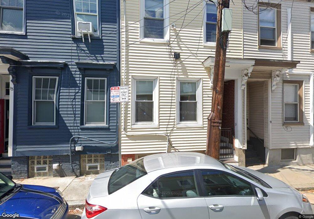 11 7th St, Cambridge, MA 02141 - photo 1
