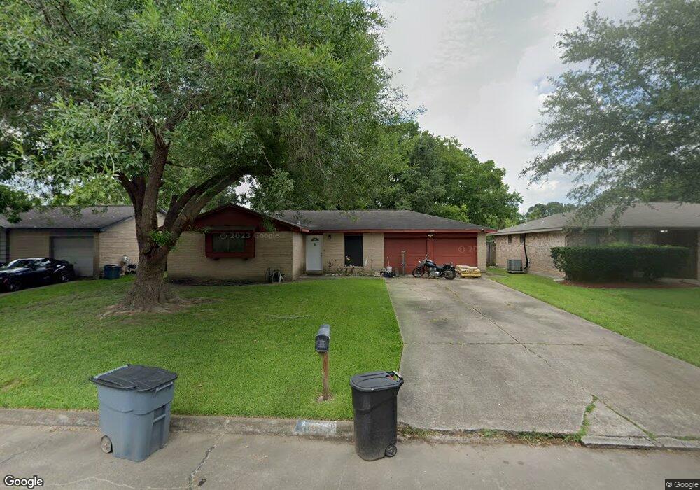 16726 Forest Bend Ave, Friendswood, TX 77546 - photo 1