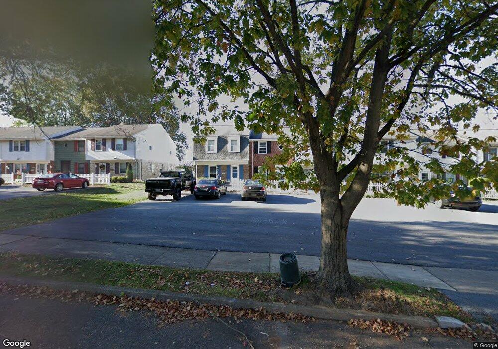 939 E Maple St, Palmyra, PA 17078 - photo 1