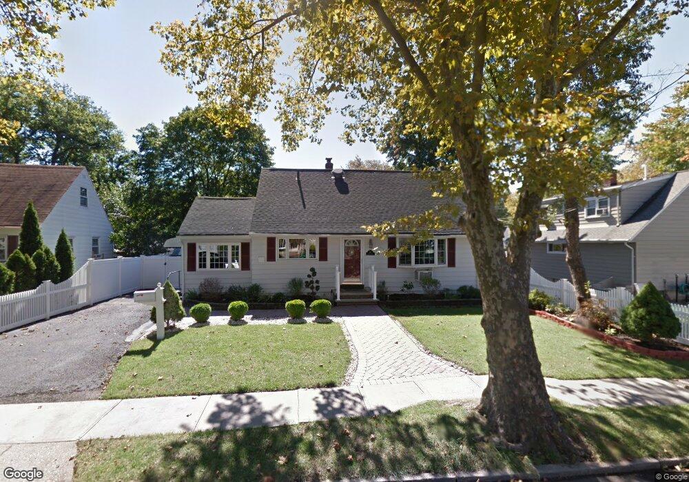 817 Riffle Ave, Rahway, NJ 07065 - photo 1