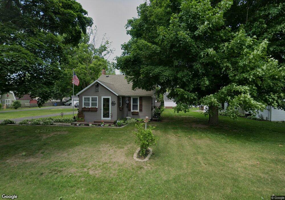 129 Walnut St, Wayland, MI 49348 - photo 1