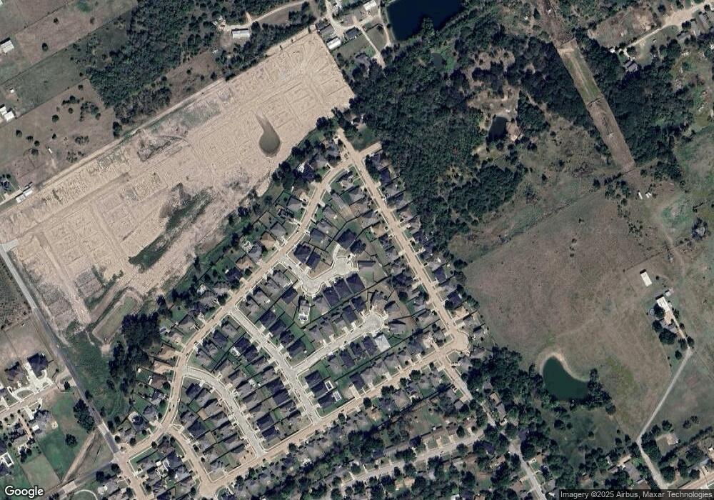 700 Chester Ct, Ennis, TX 75119 - photo 1