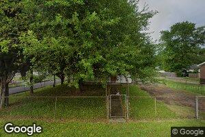 302 S Main St, Muldraugh, KY 40155