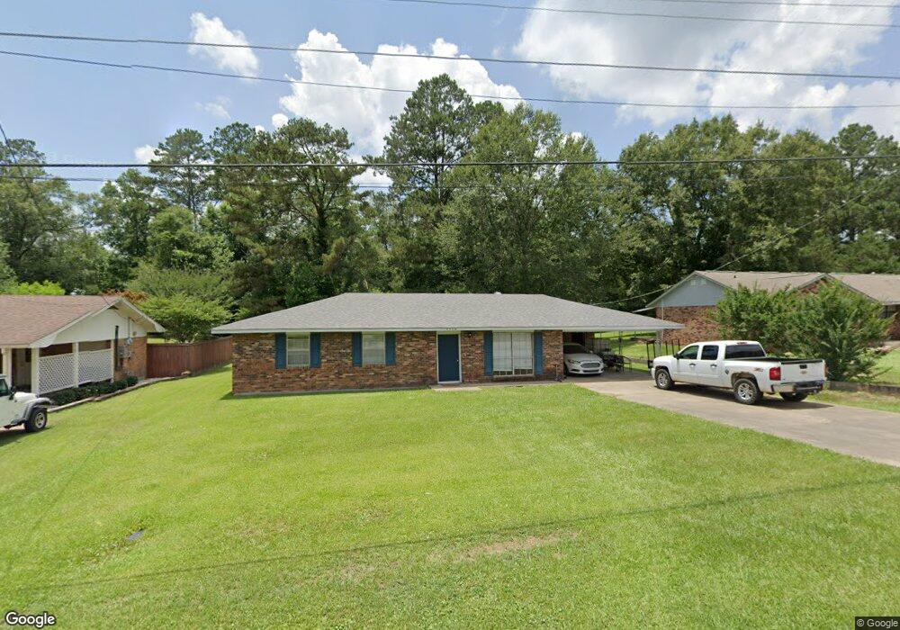 1112 Meadowbrook Ln, Tylertown, MS 39667 - photo 1