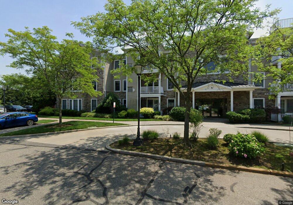 Cresskill Commons unit 202, Cresskill, NJ 07626 - photo 1