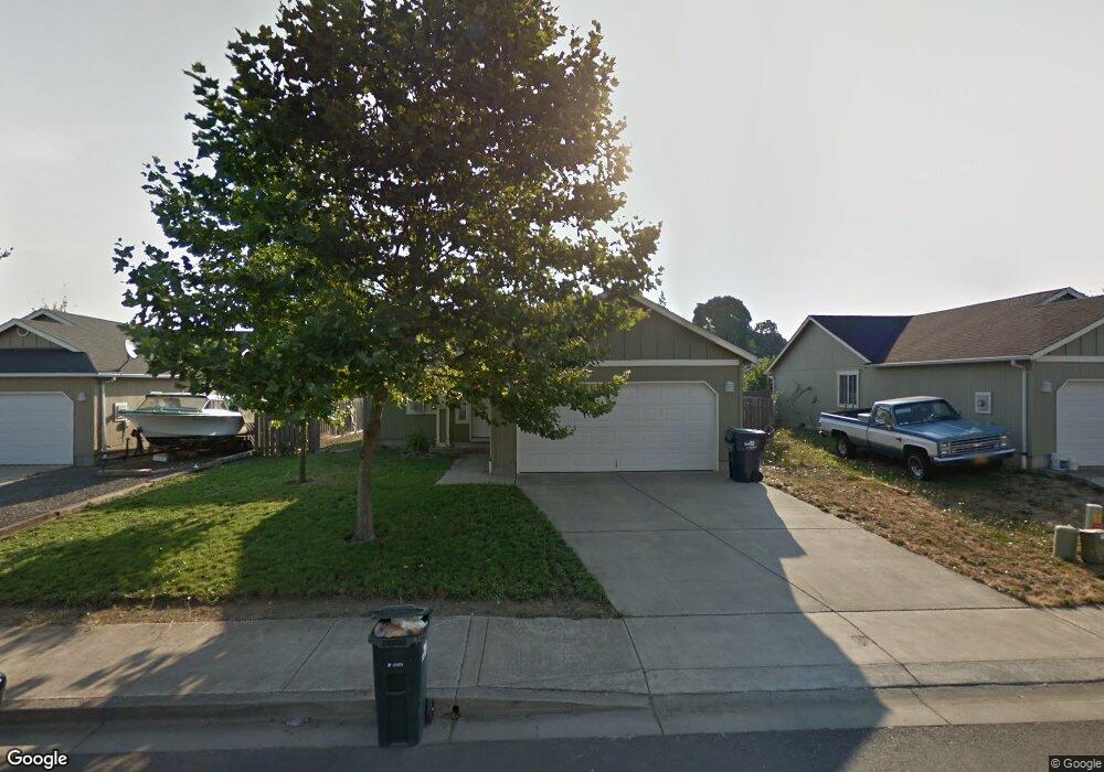 64 Honer Loop, Creswell, OR 97426 - photo 1