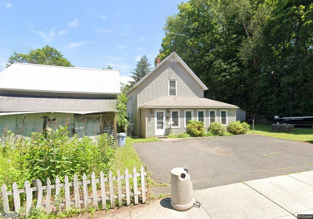 9 Spring St, Turners Falls, MA 01376 - photo 1