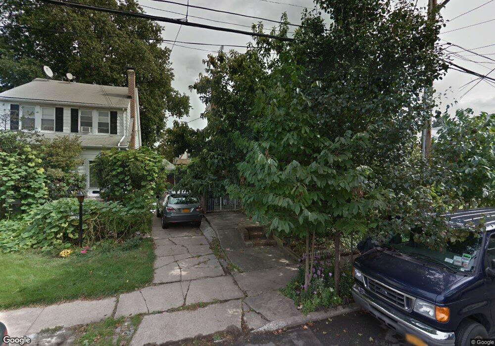 4713 158th St, Flushing, NY 11358 - photo 1