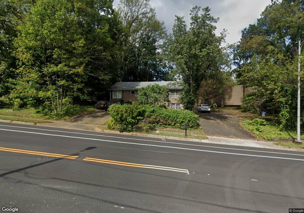 7015 Williamsburg Blvd, Arlington, VA 22213 - photo 1