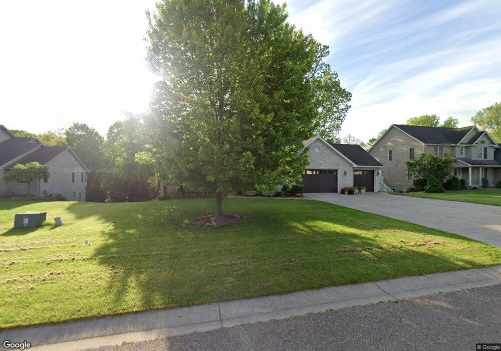 2104 Walnut Creek Dr unit 24, Flint, MI 48532 - photo 1