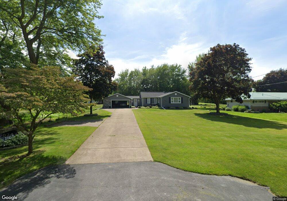 2808 Carter Ave, Erie, PA 16506 - photo 1