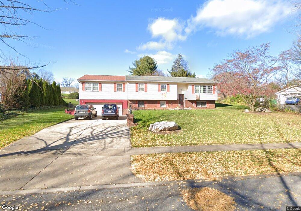 941 Beech Ave, Hershey, PA 17033 - photo 1