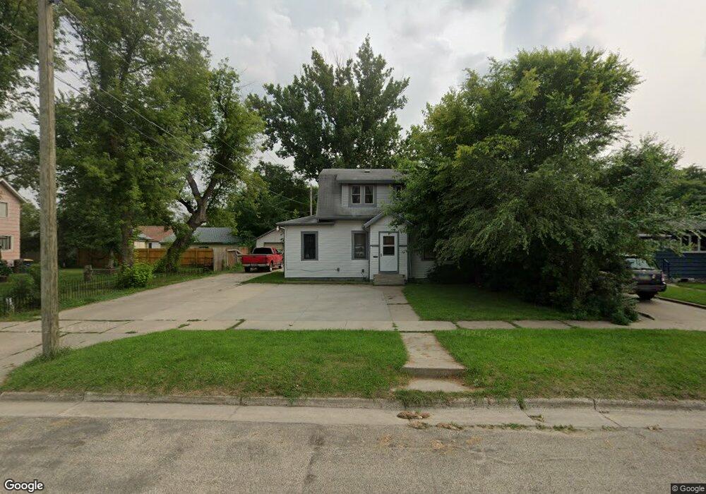 311 7th St SW, Jamestown, ND 58401 - photo 1