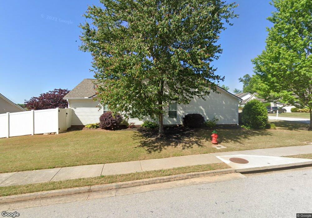 633 Majesty Crossing, Winder, GA 30680 - photo 1