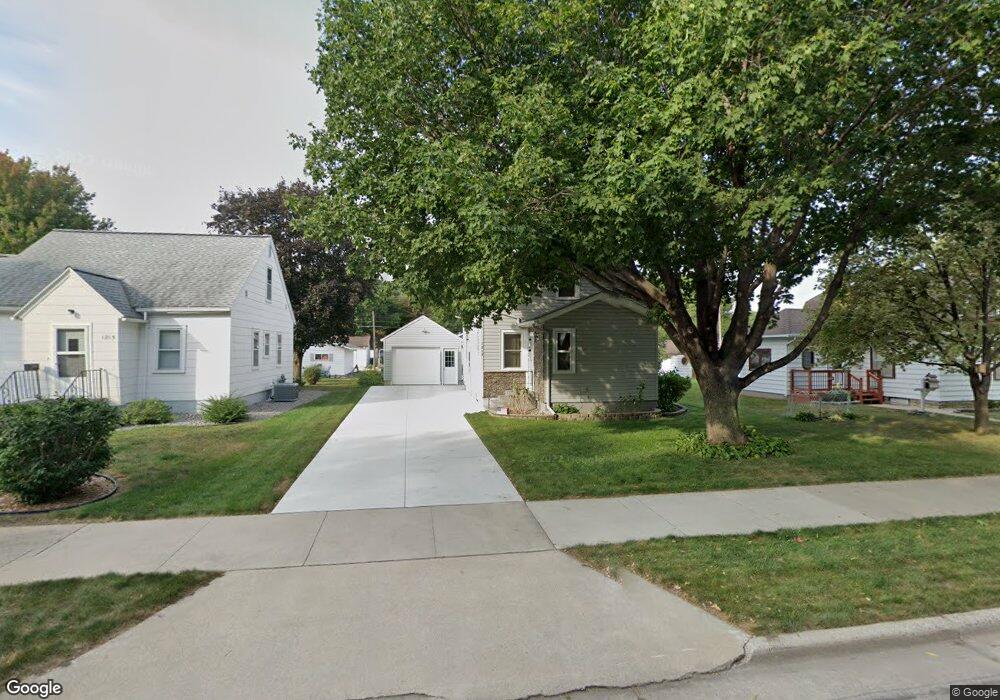 1219 N Jefferson St, New Ulm, MN 56073 - photo 1