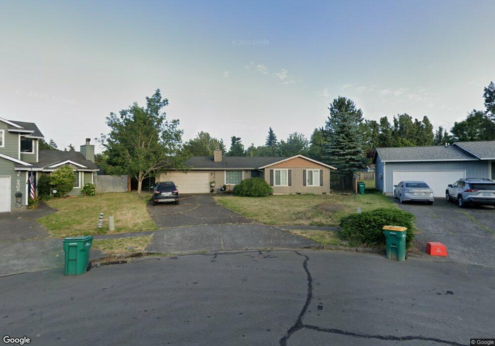 2410 SW Spence Ct, Troutdale, OR 97060 - photo 1