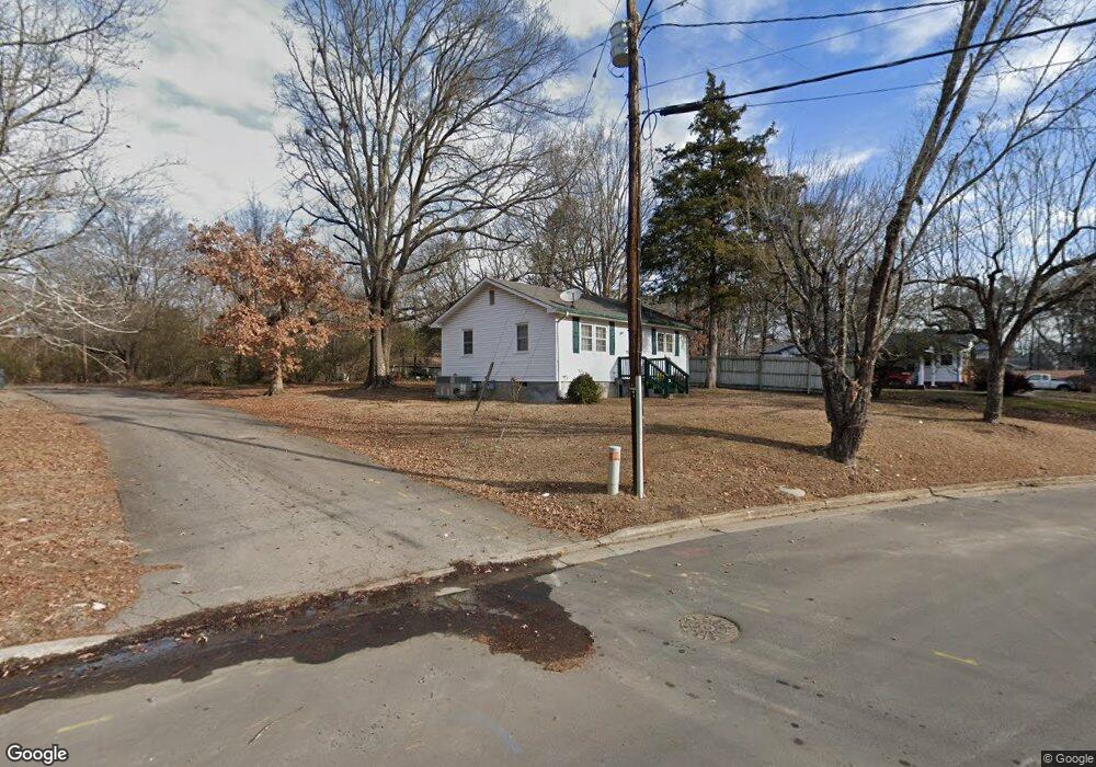 101 Gill St, Oxford, NC 27565 - photo 1