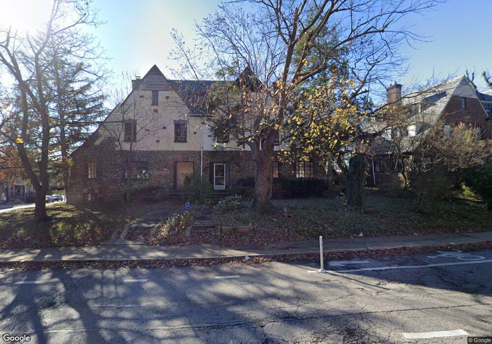 513 E 39th St, Baltimore, MD 21218 - photo 1