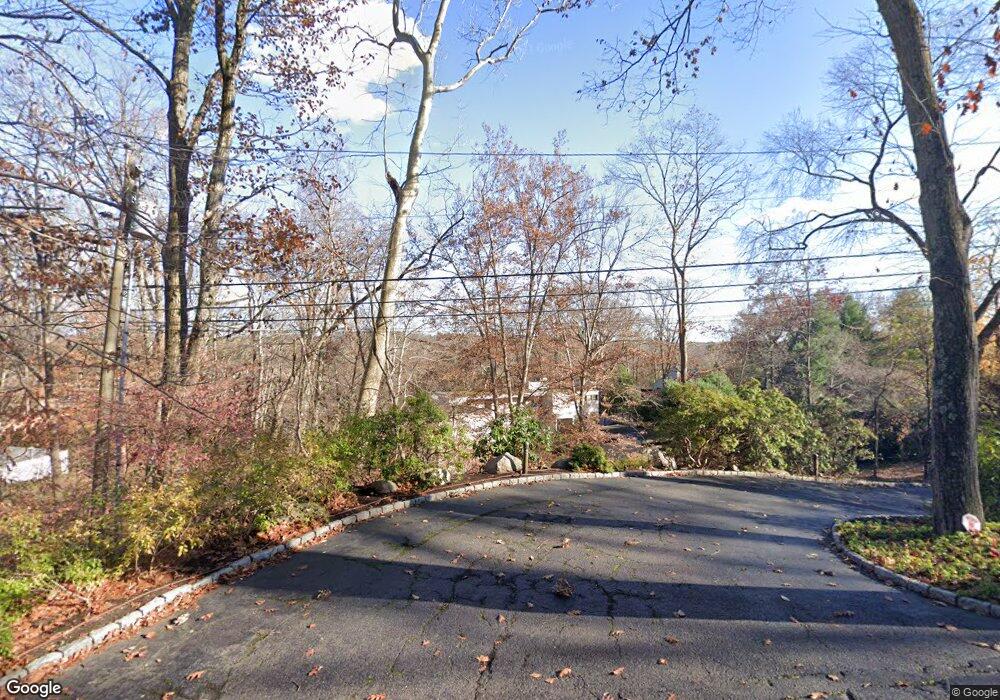 2 River Ln, Westport, CT 06880 - photo 1