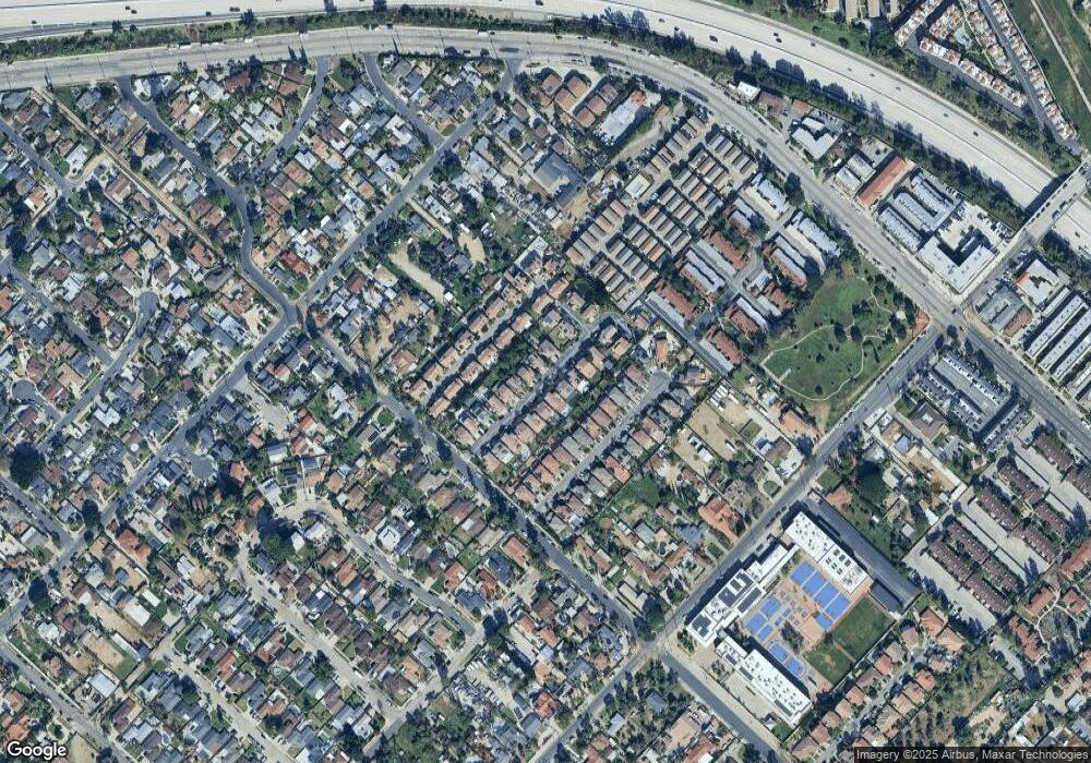 13632 1/4 Dronfield Ave unit 117, Sylmar, CA 91342 - photo 1