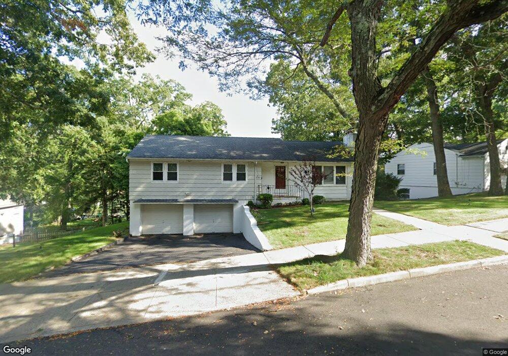 80 Whittier Rd, New Haven, CT 06515 - photo 1