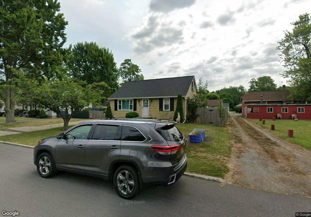 147 Community Dr, North Tonawanda, NY 14120 - photo 1