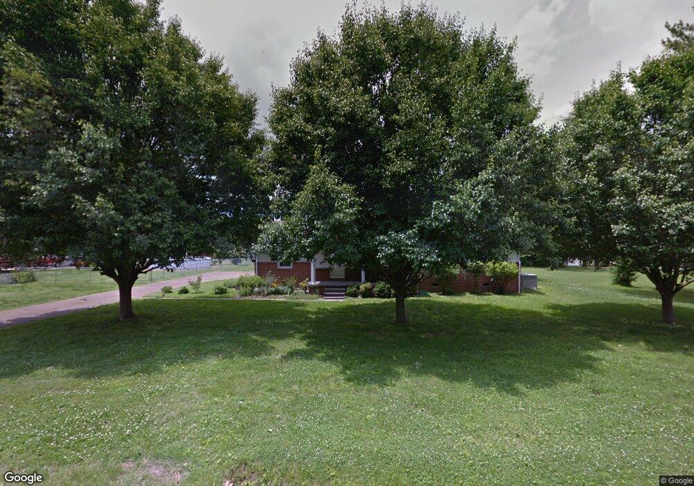 1504 Parker Ave, Shelbyville, TN 37160 - photo 1