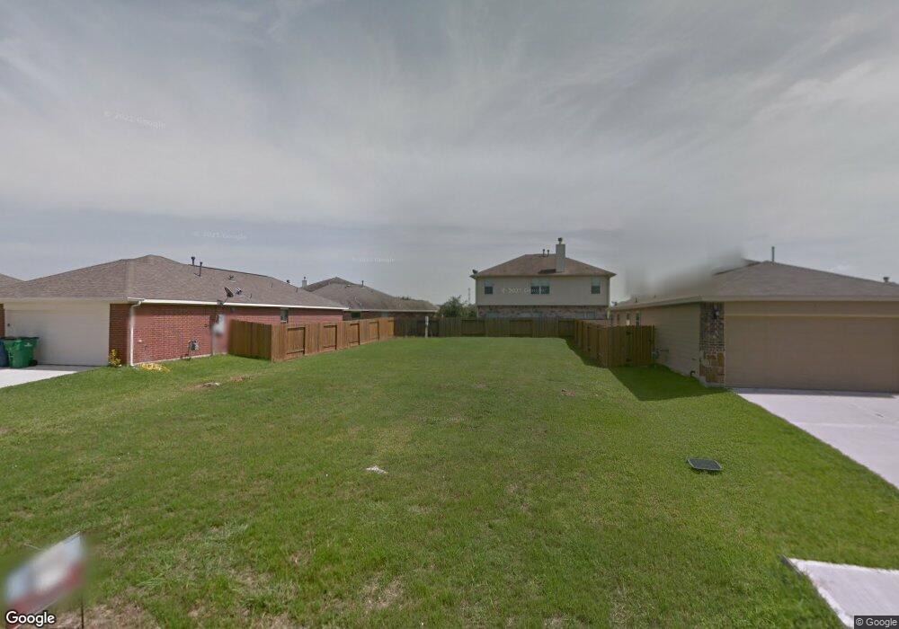 390 De Coster Blvd, Alvin, TX 77511 - photo 1