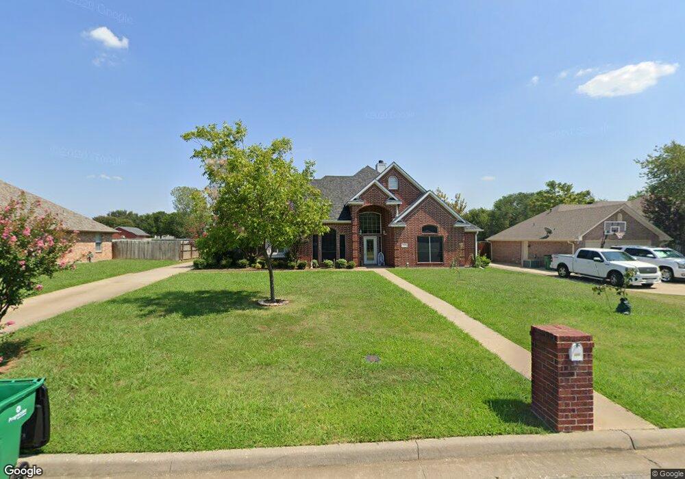 111 Chrissa Dr, Pottsboro, TX 75076 - photo 1