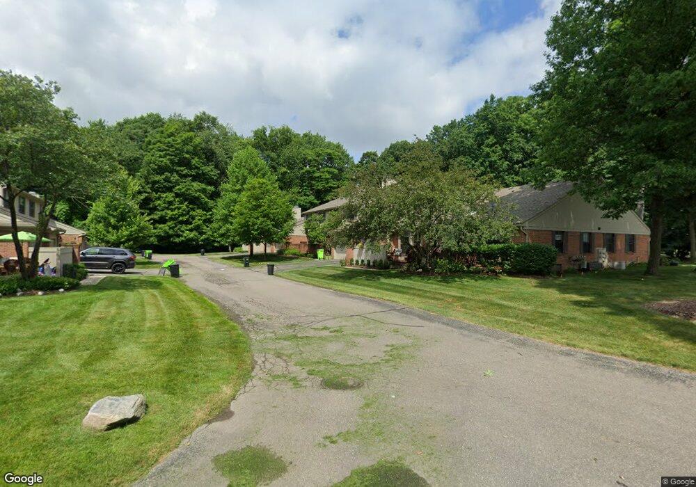 7180 Green Farm Rd, West Bloomfield, MI 48322 - photo 1