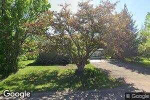 520 N 5th St, Ipswich, SD 57451