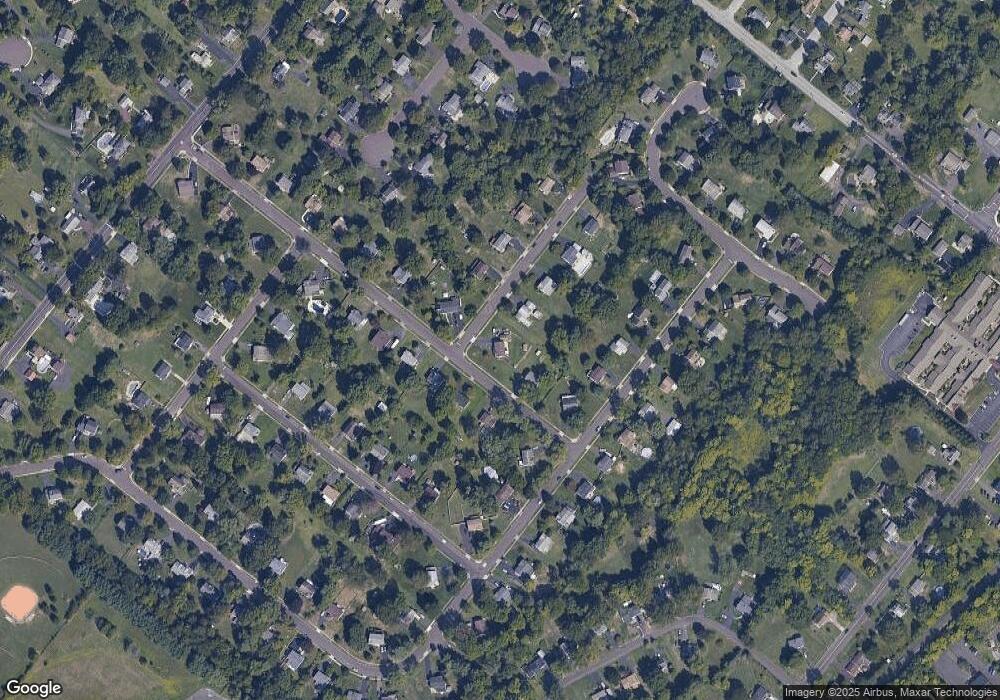 391 Carpenter Ln, Hatfield, PA 19440 - photo 1