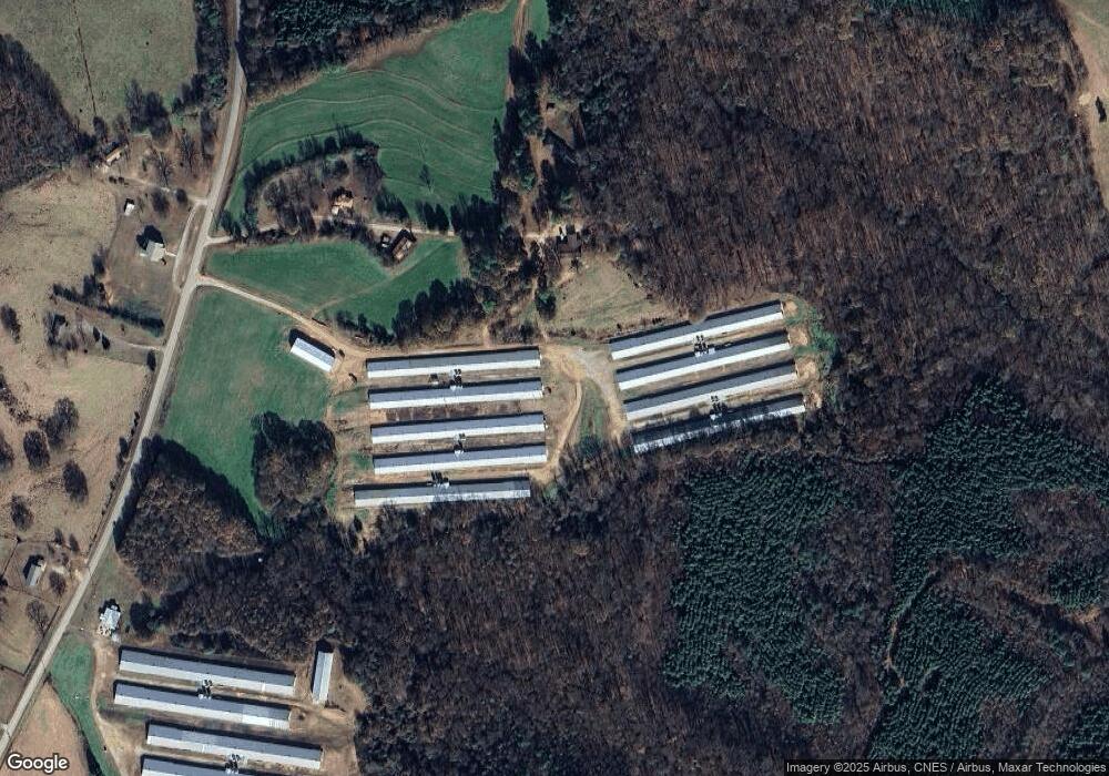 5045 Clarks Creek Rd, Martin, GA 30557 - photo 1