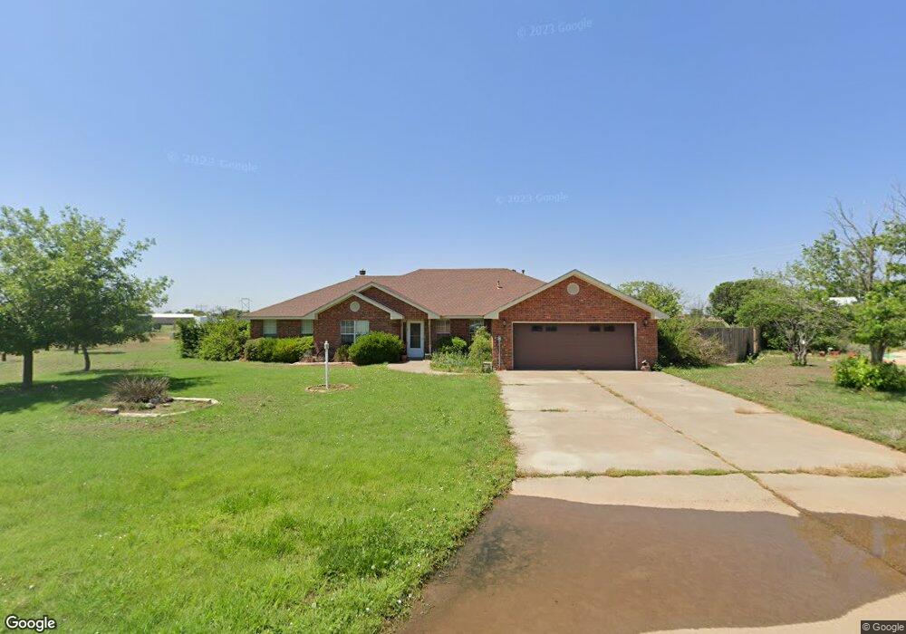 1409 Bravo St, Plainview, TX 79072 - photo 1