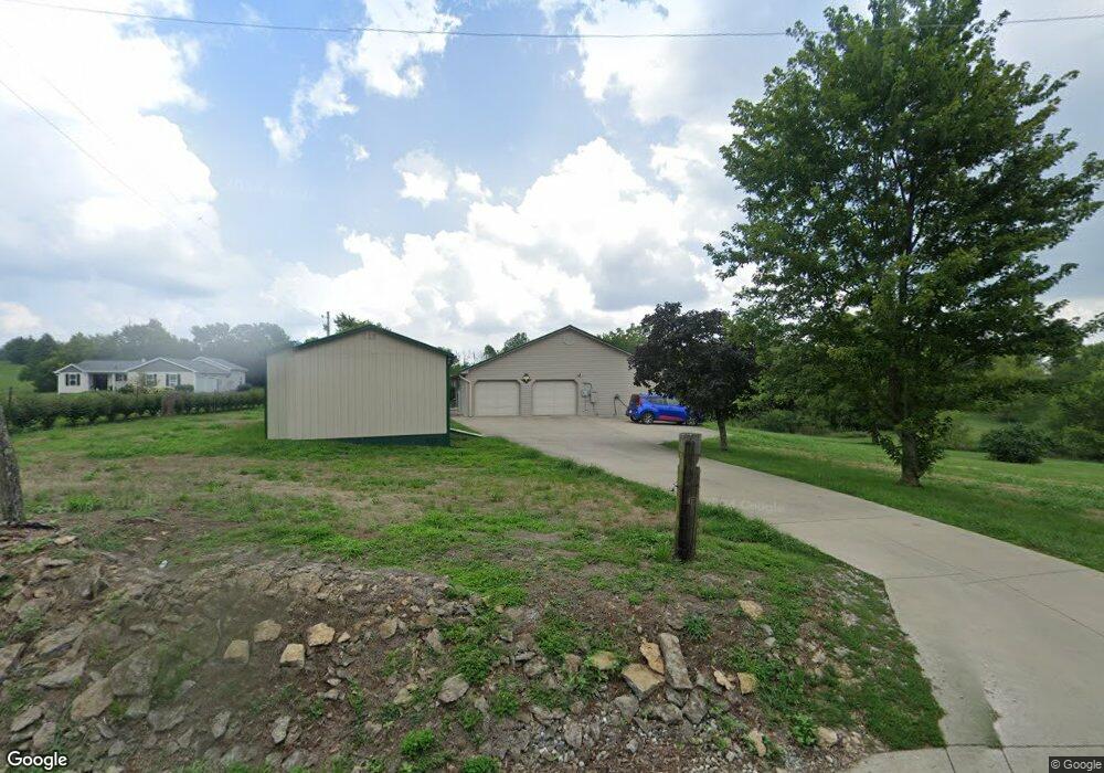 425 Dunn Ln, Harrodsburg, KY 40330 - photo 1