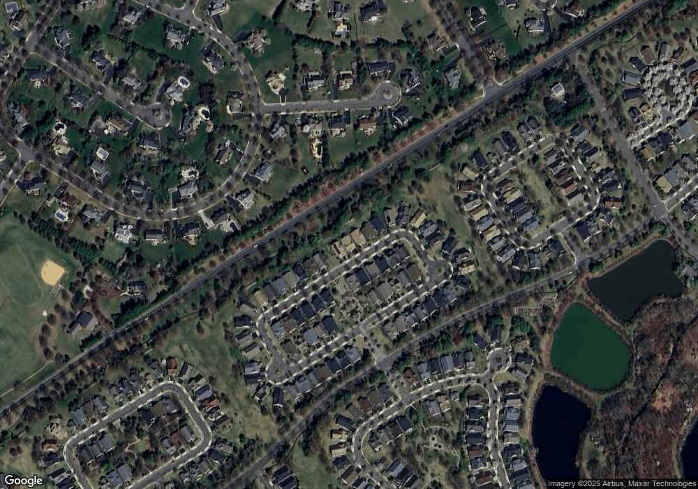 49 Honeyflower Ln, Princeton Junction, NJ 08550 - photo 1