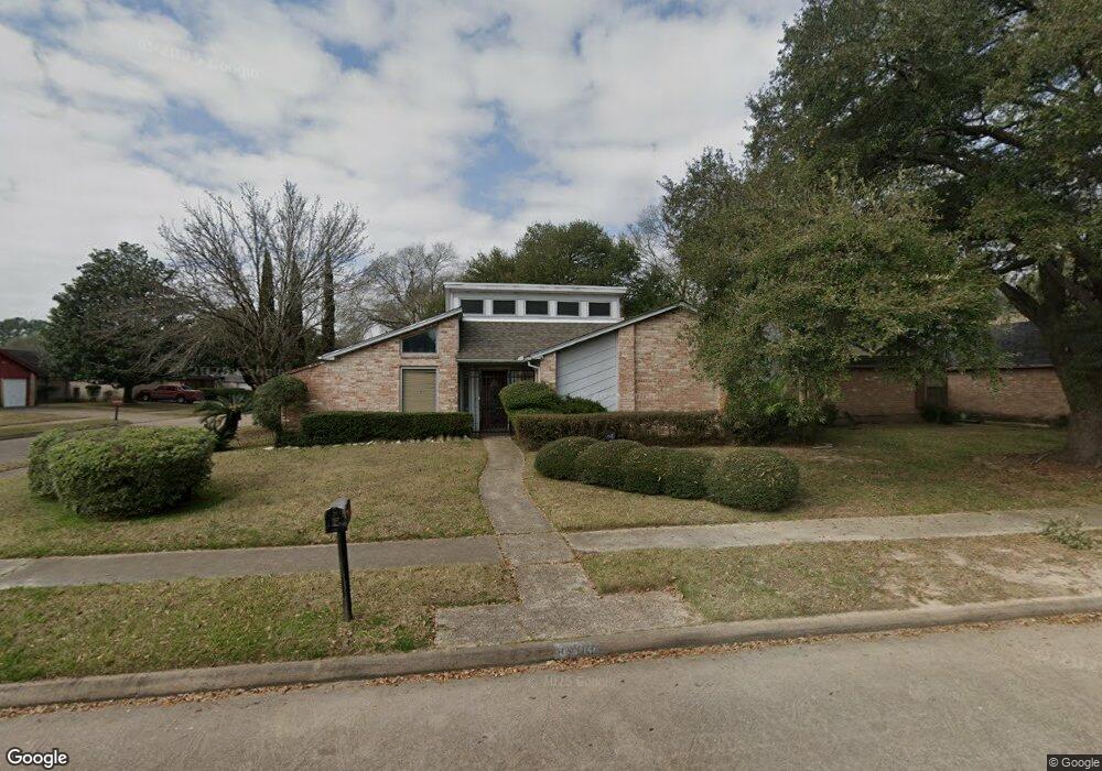 8903 Bold Forest Dr, Houston, TX 77088 - photo 1