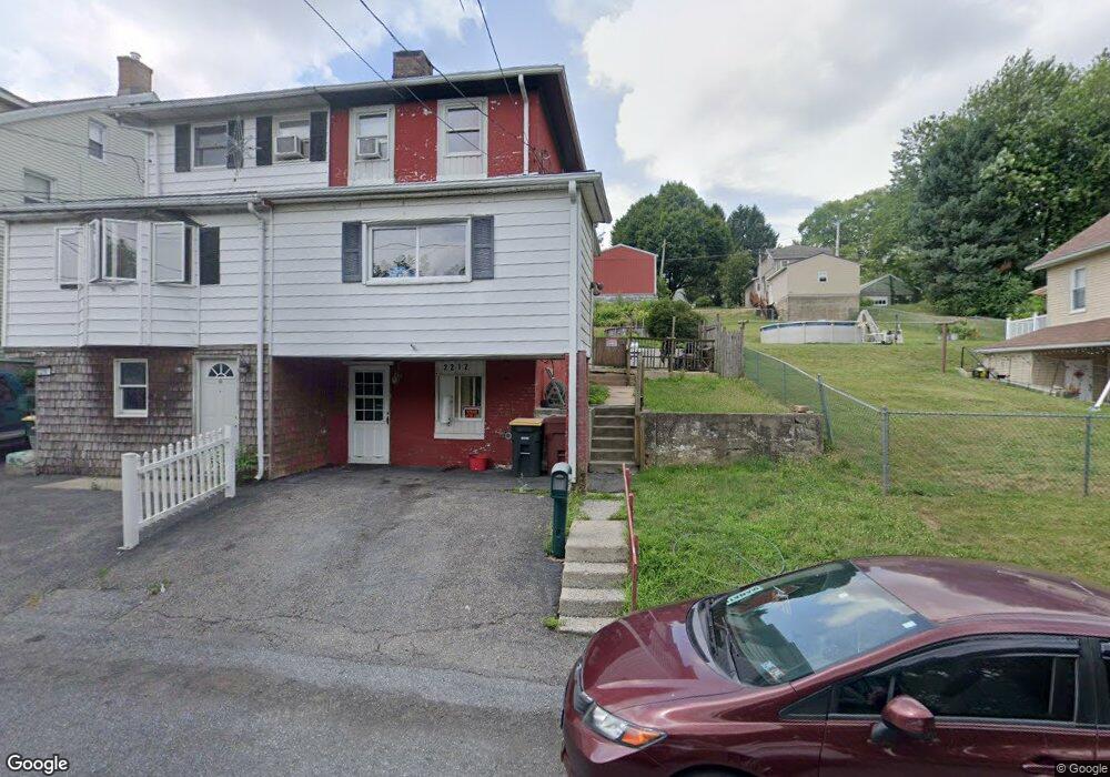 2212 N Lehigh Ave, Whitehall, PA 18052 - photo 1