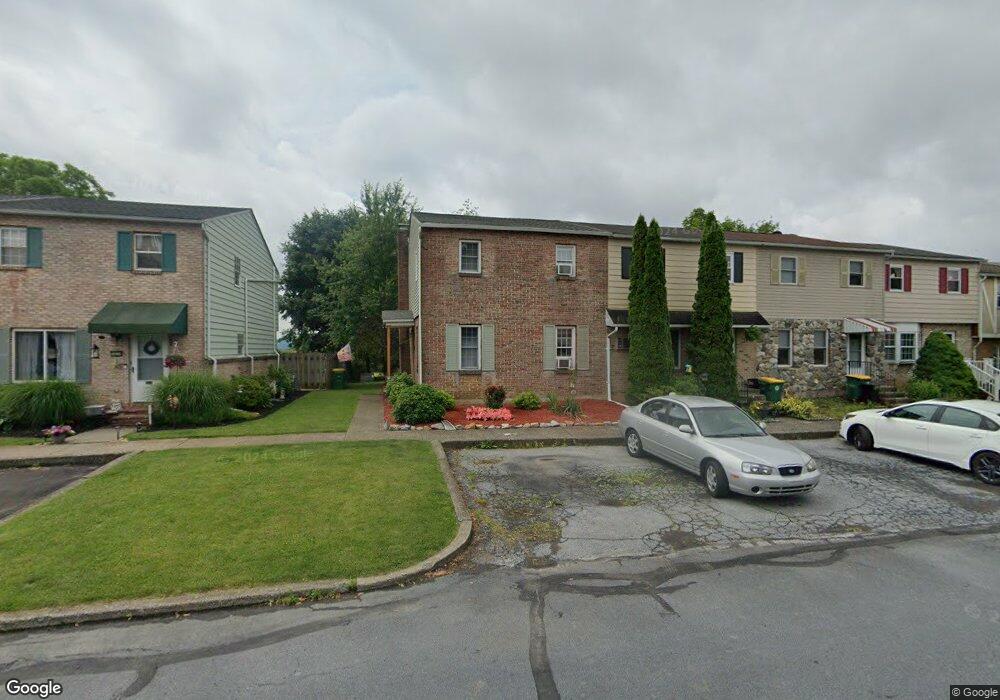 5640 Greens Dr, Allentown, PA 18106 - photo 1