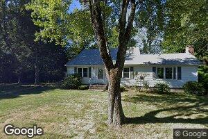 285 Shays St, Amherst, MA 01002