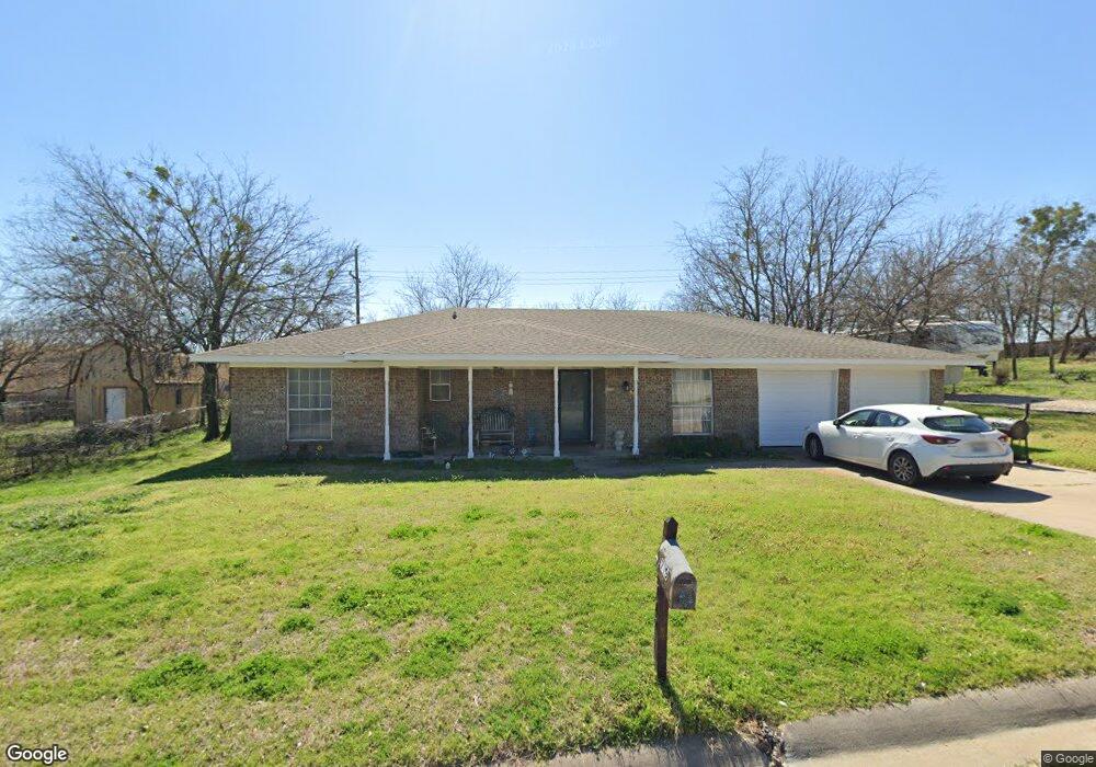 719 Red Oak Ln, Weatherford, TX 76086 - photo 1