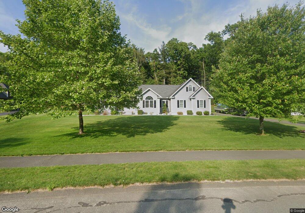 22 Bissonnette Cir, Southampton, MA 01073 - photo 1