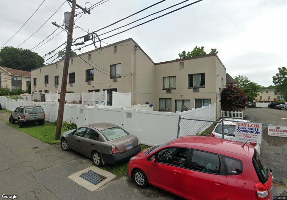 84 Taylor Ave unit 14, Norwalk, CT 06854 - photo 1